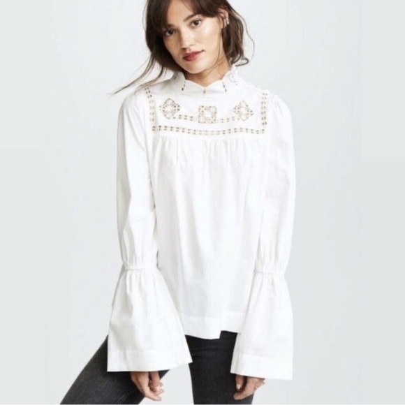 Free People White Cotton Blouse Size XS Bell Sleeves Crochet Eyelet Lace New NWT - Picture 4 of 12
